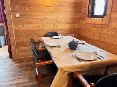 Ski verhuur Appartement 3 kamers 6 personen (110) - Résidence les Airelles A - Risoul - Woonkamer