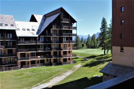 Rent in ski resort Studio cabin 4 people (37) - Résidence les Chabrières I - Risoul