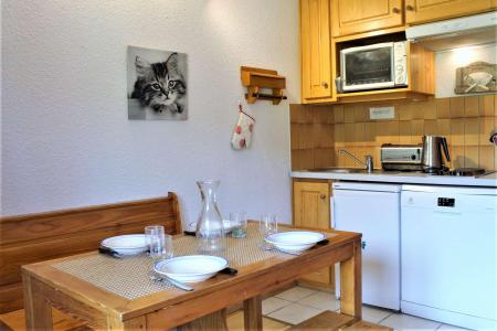 Ski verhuur Appartement 2 kamers 4 personen (51II) - Résidence les Chabrières II - Risoul - Woonkamer