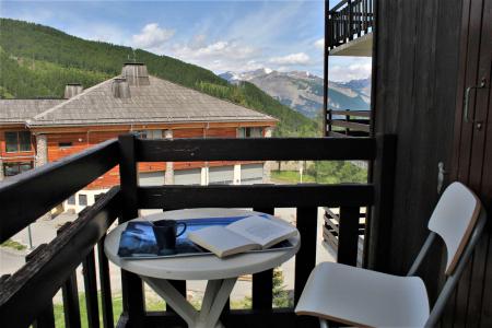 Rent in ski resort Studio cabin 4 people (311) - Résidence les Chamois - Risoul
