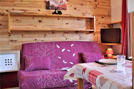 Rent in ski resort Studio cabin 4 people (308C) - Résidence les Clématites C - Risoul - Apartment