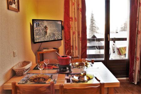 Skiverleih Studio Schlafnische 4 Personen (502) - Résidence les Crêtes - Risoul - Wohnzimmer