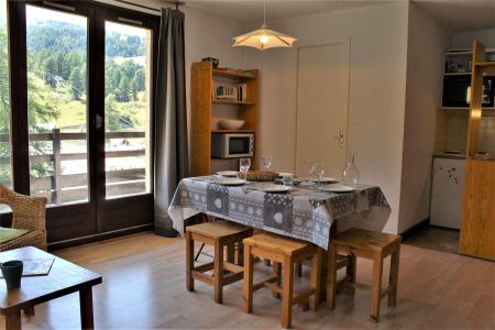 Rent in ski resort 2 room apartment cabin 6 people (856) - Résidence les Florins I - Risoul - Living room