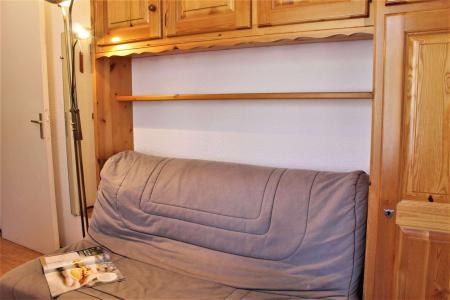 Rent in ski resort 2 room apartment sleeping corner 5 people (313) - Résidence Soldanelles - Risoul - Living room