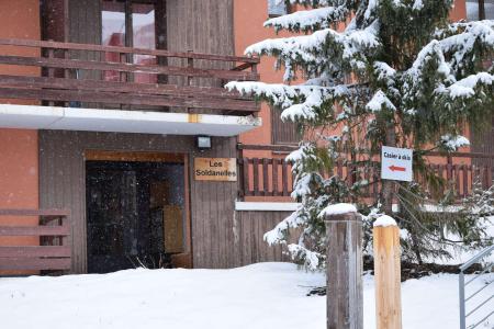 Rent in ski resort Studio cabin 4 people (160-25) - Résidence Soldanelles - Risoul