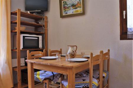 Alquiler al esquí Apartamento cabina para 4 personas (263) - Résidence Soldanelles - Risoul - Comedor