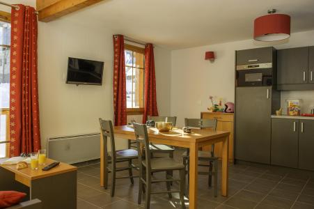 Rent in ski resort Résidence les Chalets de Belledonne - Saint Colomban des Villards - Open-plan kitchen
