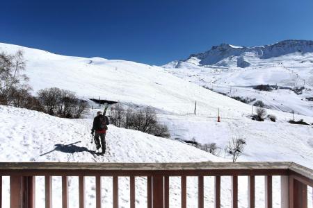 Vacances en montagne Les Balcons du Soleil - Saint-François Longchamp - Extérieur hiver