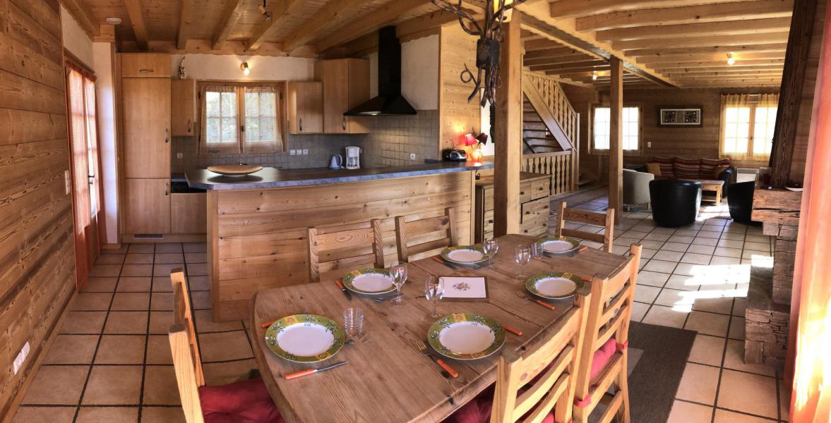 Rent in ski resort 4 room mezzanine chalet 6 people - Chalet Granier - Saint Gervais - Living room