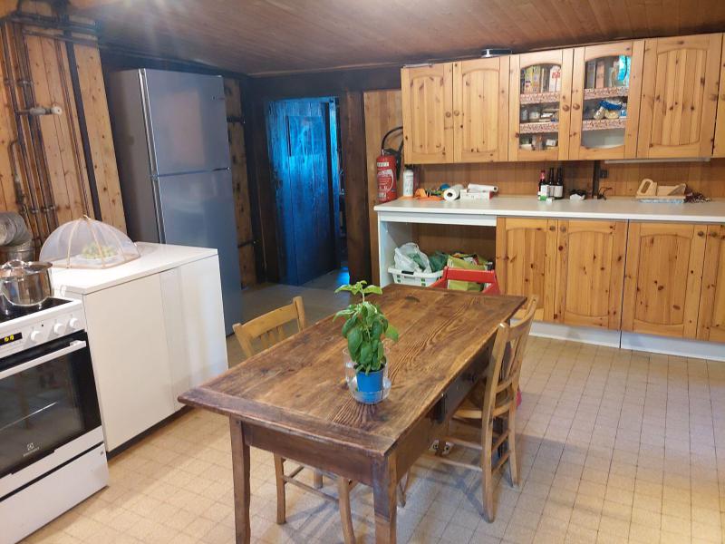 Rent in ski resort 5 room chalet 11 people - Chalet la Gayolle - Saint Gervais - Kitchen