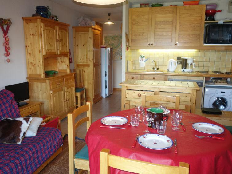 Rent in ski resort 3 room apartment 6 people (5) - La Coupe de Cristal - Saint Gervais - Living room