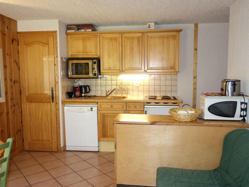 Rent in ski resort 3 room apartment 6 people (8) - Les Jardins Alpins - Saint Gervais - Apartment