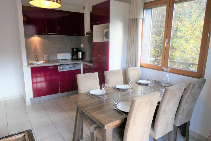 Rent in ski resort 3 room apartment 6 people (B20) - Résidence les Fermes de Saint Gervais - Saint Gervais - Living room