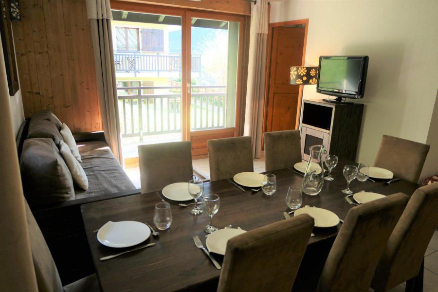 Rent in ski resort 3 room apartment cabin 8 people (A12) - Résidence les Fermes de Saint Gervais - Saint Gervais - Living room