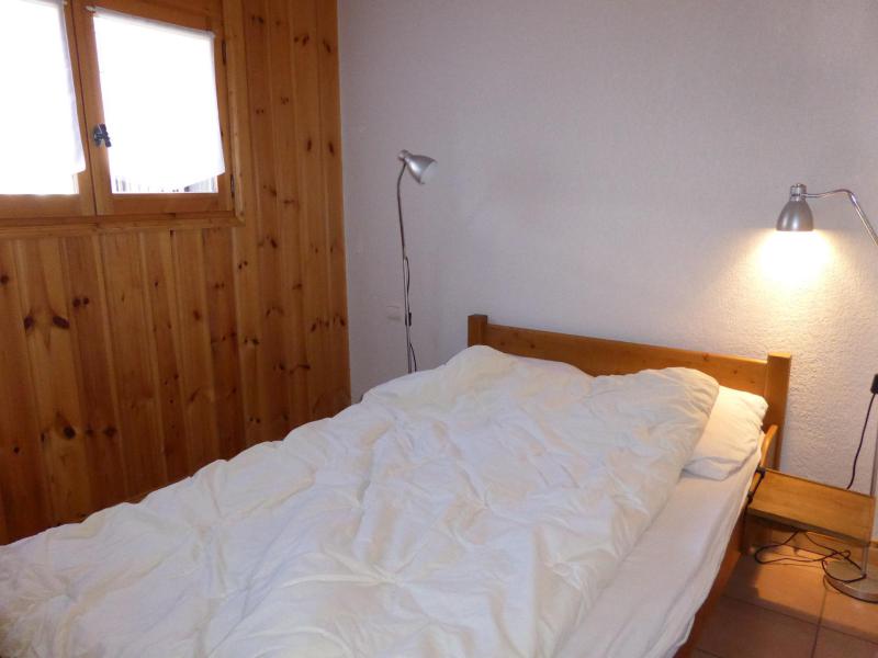 Rent in ski resort 3 room apartment sleeping corner 6 people (B03) - Résidence les Jardins Alpins - Saint Gervais - Bedroom