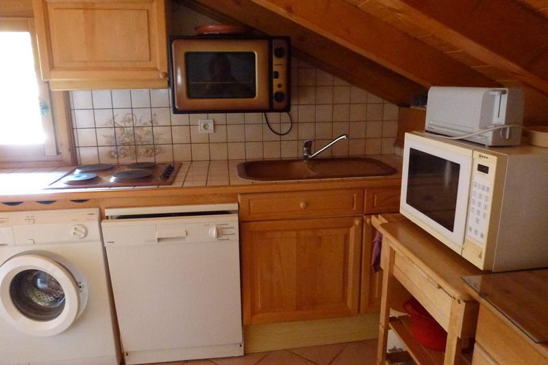 Rent in ski resort 3 room apartment sleeping corner 8 people (105) - Résidence les Jardins Alpins - Saint Gervais - Kitchen