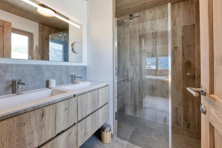 Location au ski Chalet duplex 6 pièces 10 personnes - Chalet Adélie - Saint Gervais - Salle d'eau