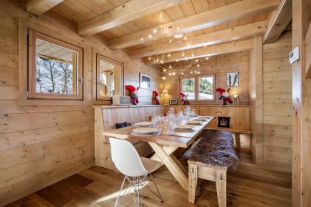 Ski verhuur Chalet triplex 6 kamers 13 personen - Chalet La Nia - Saint Gervais - Woonkamer