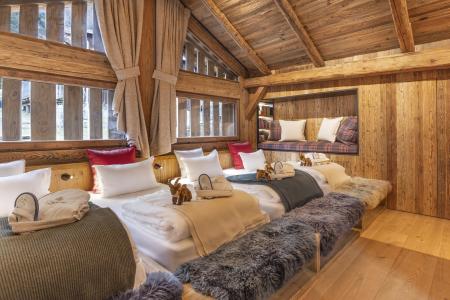 Rent in ski resort 8 room triplex chalet 16 people - Hôtel l'Armancette - Saint Gervais - Bedroom