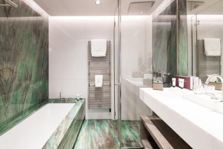 Location au ski Chambre Duplex 4 personnes - Hôtel l'Armancette - Saint Gervais - Salle de bains