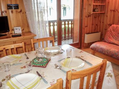 Ski verhuur Appartement 2 kamers 4 personen (3) - Isabella - Saint Gervais - Woonkamer