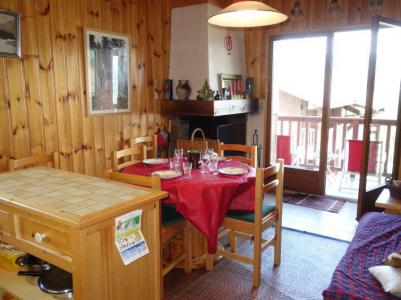 Rent in ski resort 3 room apartment 6 people (5) - La Coupe de Cristal - Saint Gervais - Living room