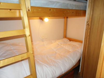 Skiverleih 2-Zimmer-Appartment für 4 Personen (2) - Les Jardins Alpins - Saint Gervais - Offener Schlafbereich