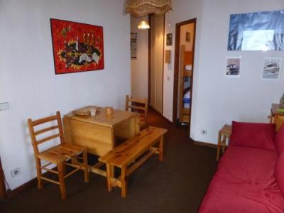Rent in ski resort Studio cabin 4 people (SG876) - Résidence de Pierre Plate - les Tavaillons - Saint Gervais - Living room