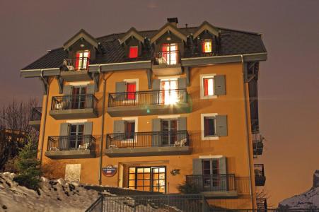 Vacances en montagne Résidence Lagrange les Arolles - Saint Gervais - Extérieur hiver