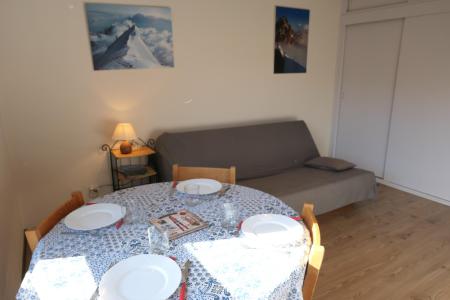 Rent in ski resort 1 room apartment 4 people (SG011) - Résidence Le Castel Des Roches A - Saint Gervais - Living room