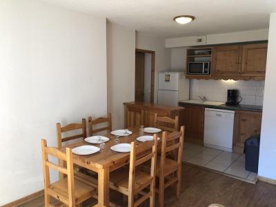 Rent in ski resort 2 room apartment cabin 6 people (107) - Résidence le Grand Panorama - Saint Gervais - Living room