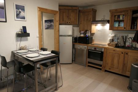 Rent in ski resort 3 room apartment 6 people (SG897) - Résidence les Chalets du Soleil - Saint Gervais - Kitchenette