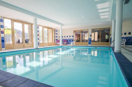 Rent in ski resort Résidence les Fermes de Saint Gervais - Saint Gervais - Swimming pool