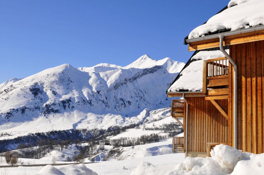Location au ski Chalets les Marmottes - Saint Jean d'Arves - Extérieur hiver