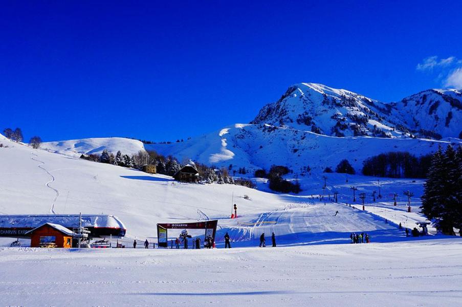 Vacances en montagne Chalets les Marmottes - Saint Jean d'Arves - Extérieur hiver