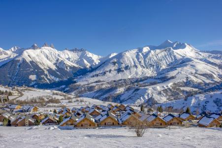 Location au ski Chalets les Marmottes - Saint Jean d'Arves - Extérieur hiver