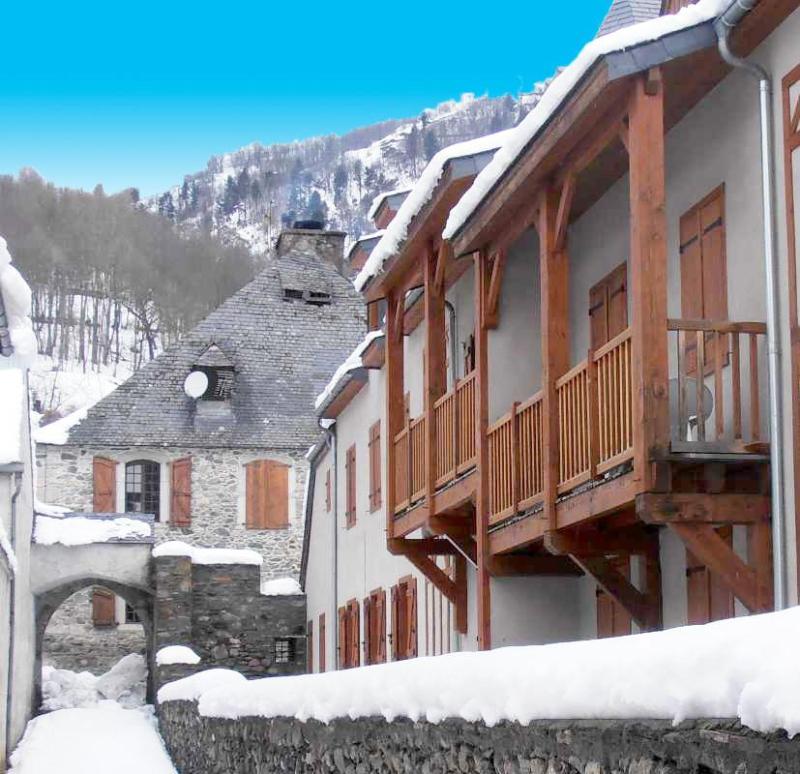 Vacances en montagne Résidence Vignec Village - Saint Lary Soulan - Extérieur hiver
