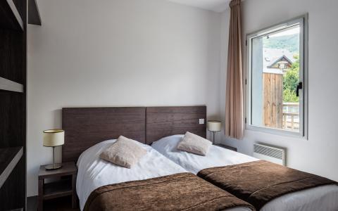 Rent in ski resort Résidence Lagrange le Clos Saint Hilaire - Saint Lary Soulan - Bedroom