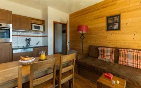Rent in ski resort Résidence Lagrange les Chalets de l'Adet - Saint Lary Soulan - Open-plan kitchen