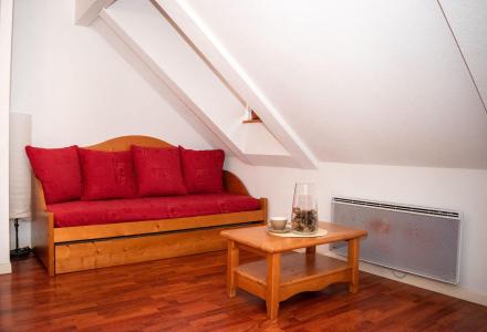 Rent in ski resort 2 room apartment sleeping corner 6 people (1-0044) - Résidence Vignec Village - Saint Lary Soulan