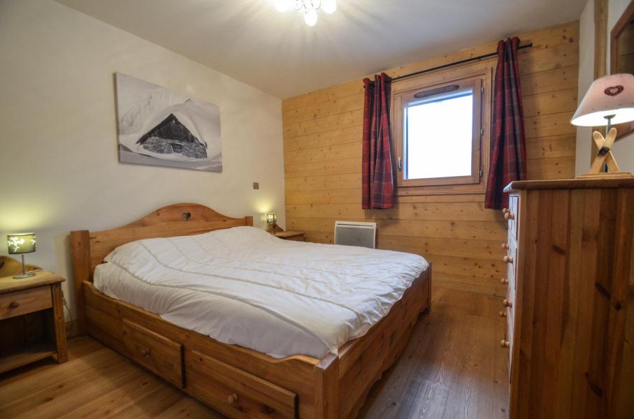 Rent in ski resort 4 room apartment 6 people (4) - Chalet Adèle - Saint Martin de Belleville - Bedroom