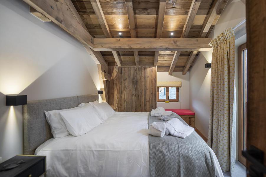 Rent in ski resort 6 room triplex chalet 10 people - Chalet la Fermette - Saint Martin de Belleville - Bedroom