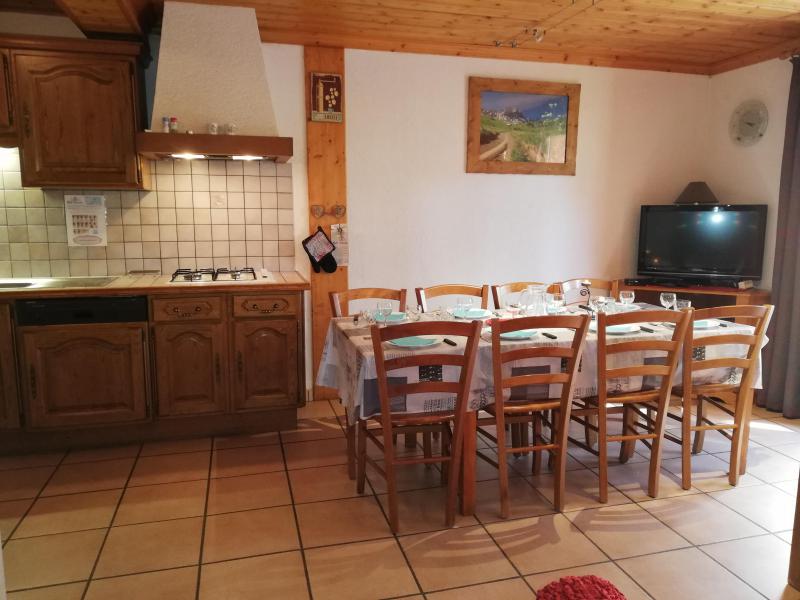 Rent in ski resort 5 room apartment 8 people (Gentiane) - Chalet le Renouveau - Saint Martin de Belleville - Living room