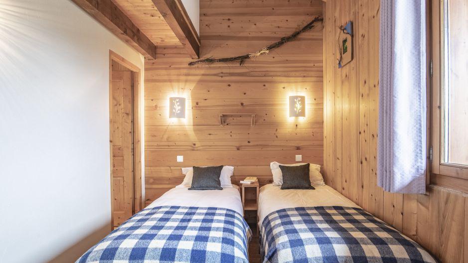 Rent in ski resort Chalet Mimosa - Saint Martin de Belleville - Bedroom