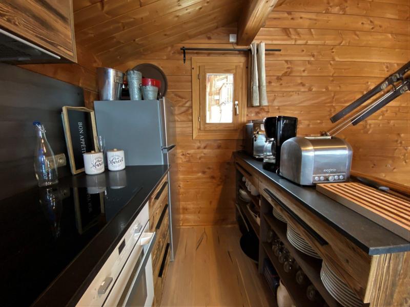Rent in ski resort 5 room triplex chalet 8 people - Chalet Nubuck - Saint Martin de Belleville - Kitchen