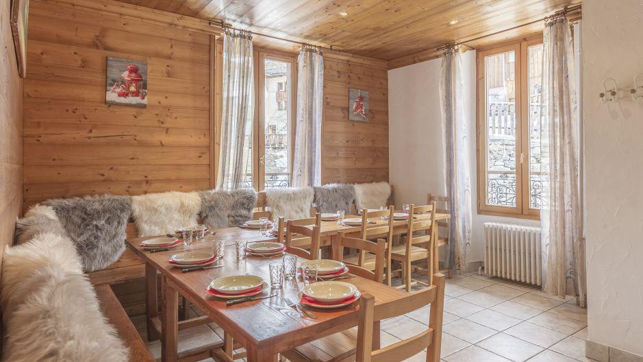 Rent in ski resort 9 room chalet 15 people - Chalet Oursons - Saint Martin de Belleville - Apartment
