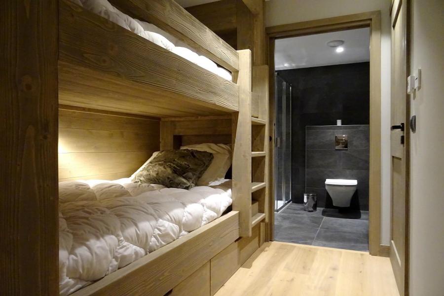 Rent in ski resort 5 room quadriplex chalet 8 people (Augustine) - Le Hameau de Caseblanche - Saint Martin de Belleville - Bedroom