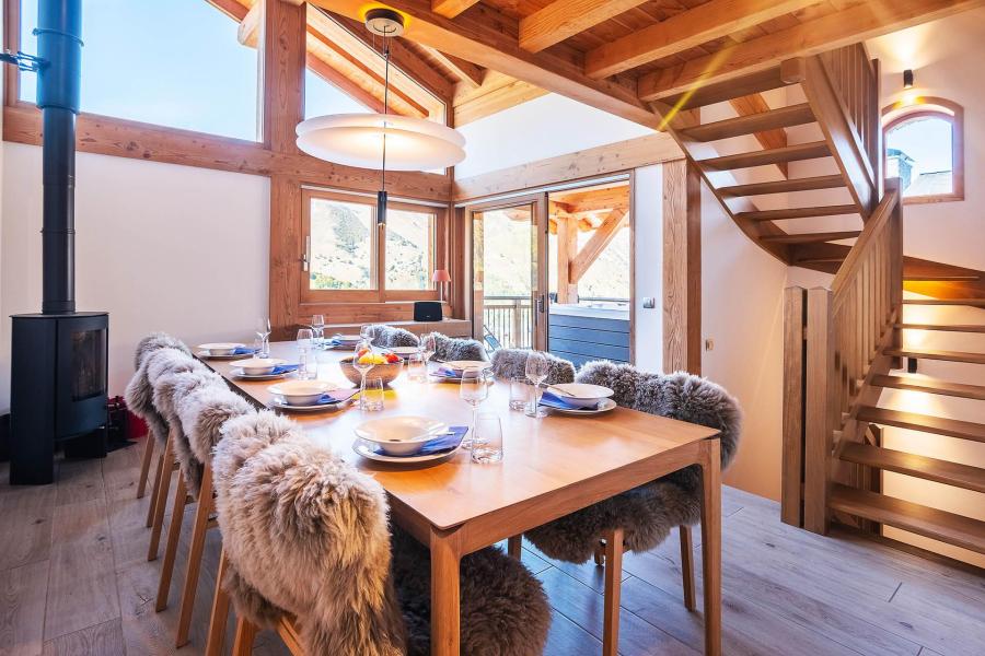 Rent in ski resort 5 room triplex chalet 8 people (Landenoire) - Le Hameau de Caseblanche - Saint Martin de Belleville - Living room