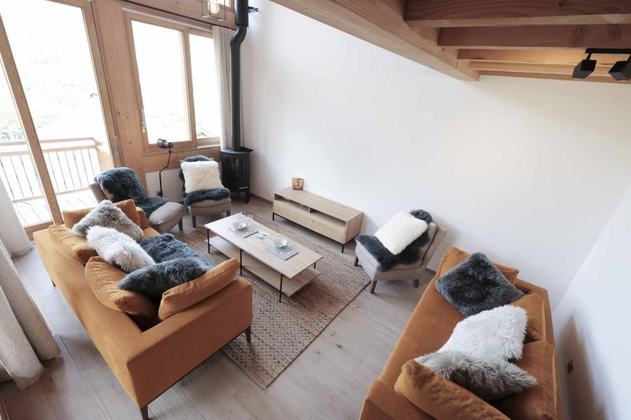 Rent in ski resort 5 room triplex chalet 8 people (Winterfold) - Le Hameau de Caseblanche - Saint Martin de Belleville - Living room