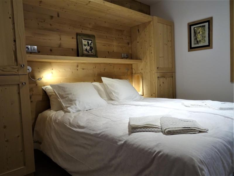 Rent in ski resort 6 room duplex chalet 10 people (Bouc Blanc) - Le Hameau de Caseblanche - Saint Martin de Belleville - Bedroom